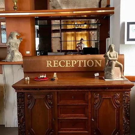 圣高伽莱茵酒店 2* 圣哥阿